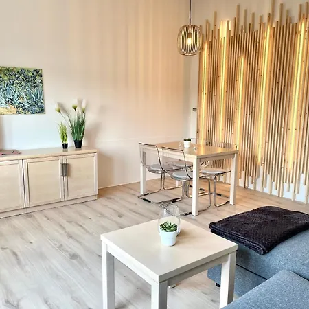 Auf Halbinsel In Direkter Ufernaehe * Scheid (Waldeck-Frankenberg)