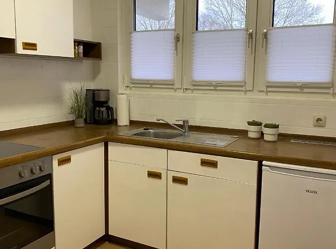 Auf Halbinsel In Direkter Ufernaehe * Scheid (Waldeck-Frankenberg)